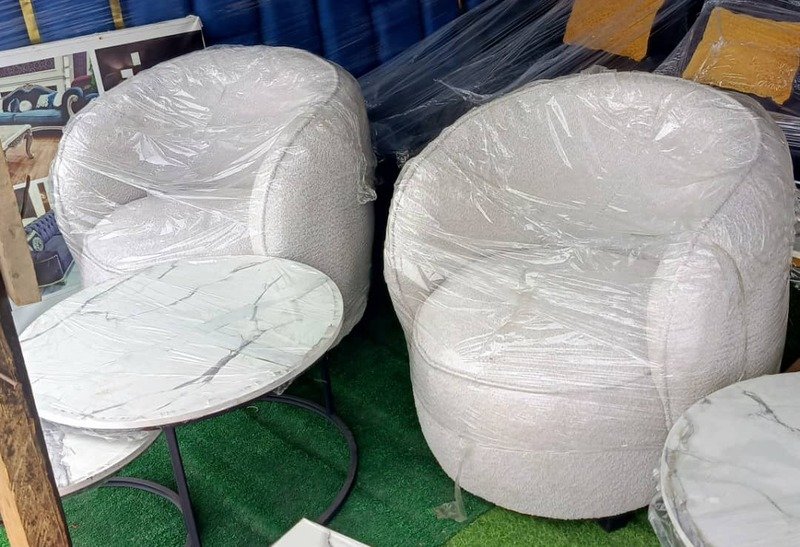 Elegant White Circle Sofa