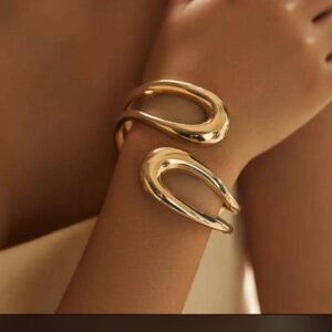 Abstract Flow Gold Bracelet – Sculptural Modern Cuff