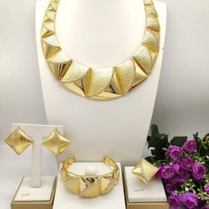 Pyramid Majesty Gold Jewelry Set