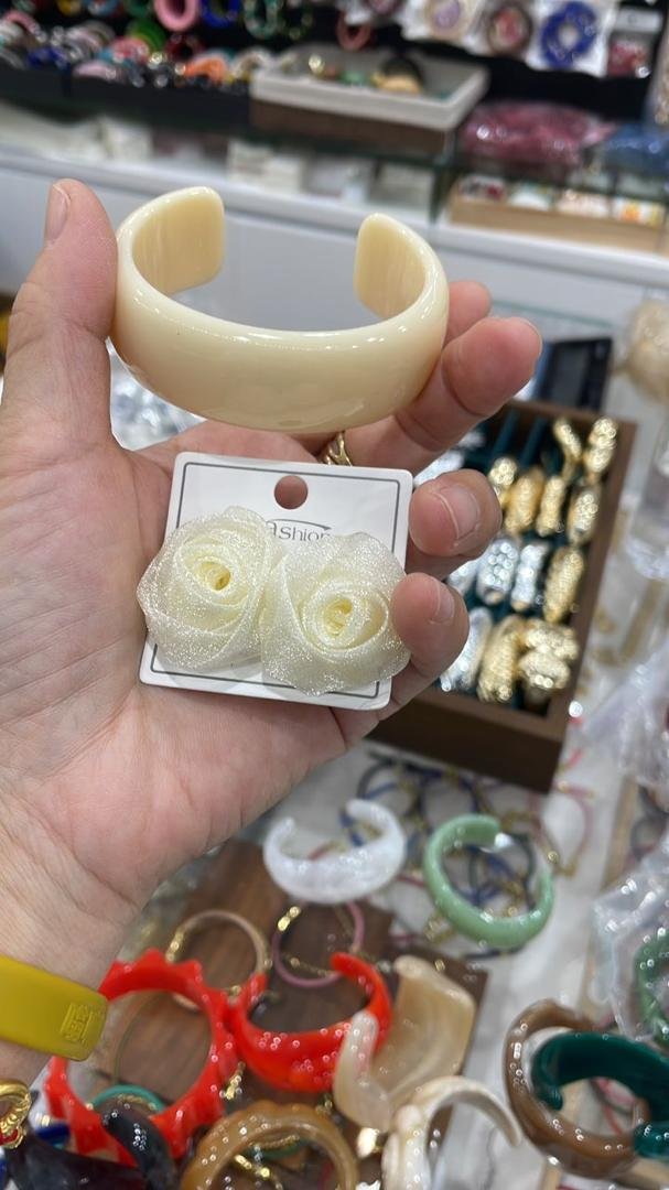 Ivory Glow Set