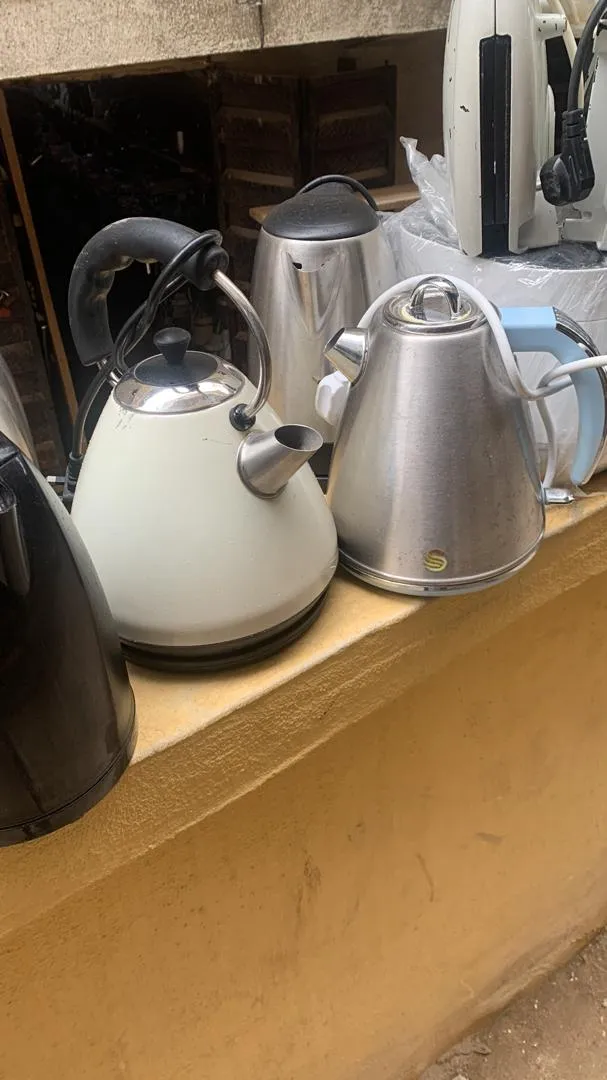 Assorted Stainless Steel Electric Kettles – Fast Boil