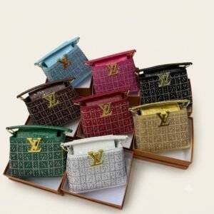 Luxury Crystal-Studded Mini Flap Crossbody Bag – Sparkle Edition