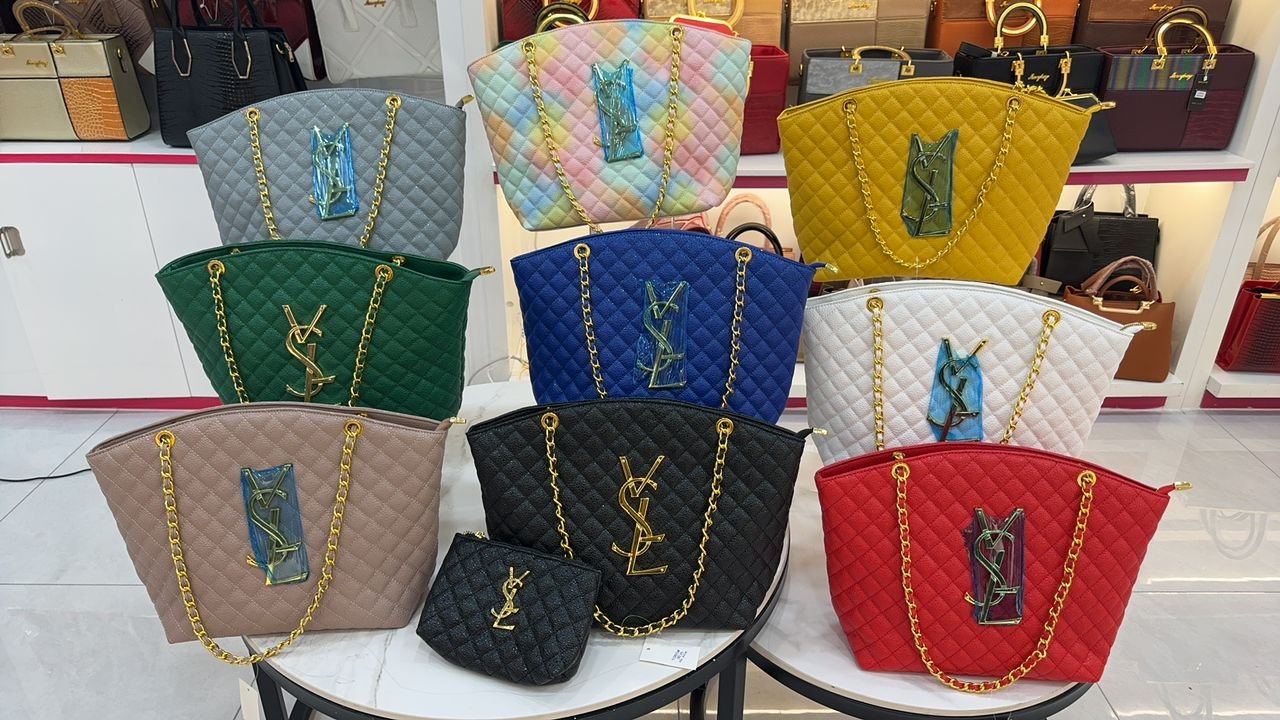 Quilted Chain Tote Bag with Gold Monogram & Matching Mini Pouch – Luxury Shopper Edition