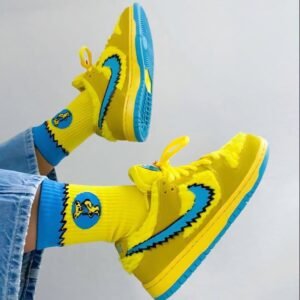 Nike SB Dunk Low "Grateful Dead Bears" Yellow